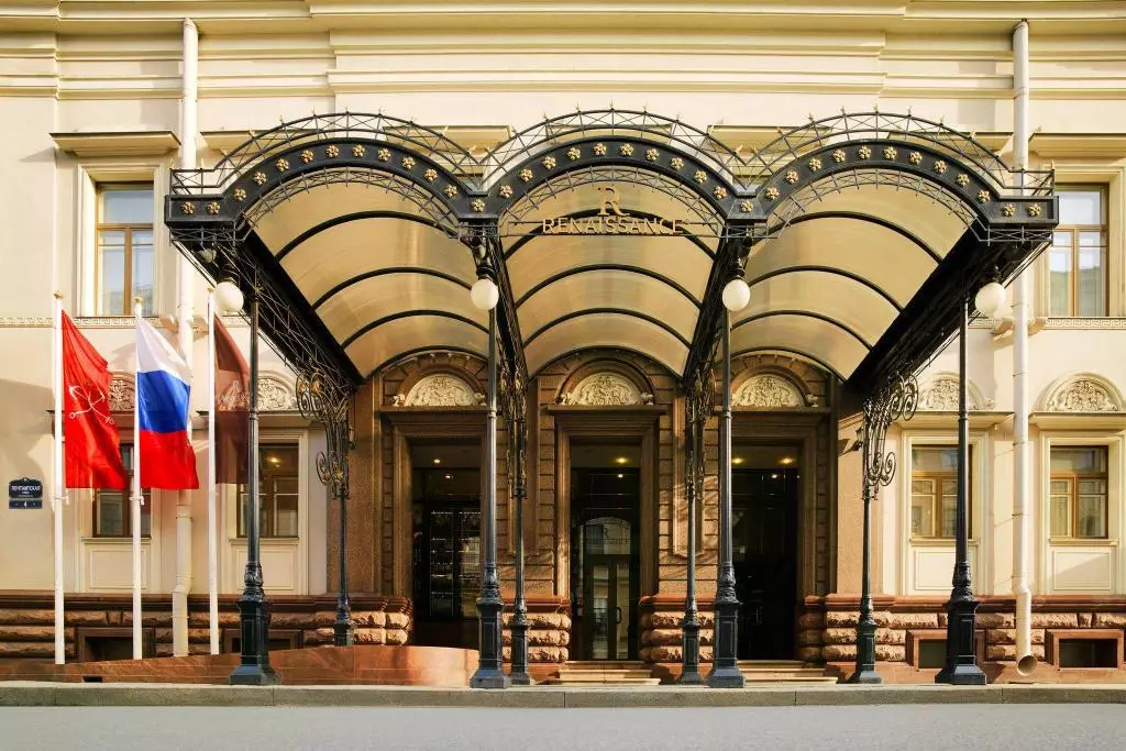 هتل رونسانس سن پترزبورگ بالتیک